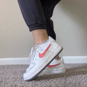 NIKE Air Force 1/1 GS White Purple Pulse